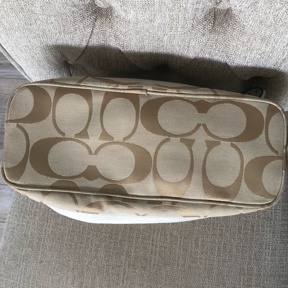 Coach Signature Stripe Hobo - Picture 2 of 8